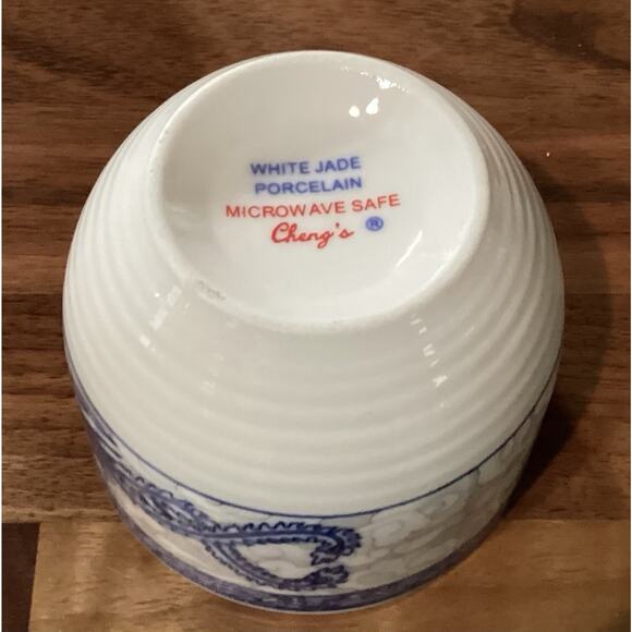 White Jade Porcelain Cheng's Blue Rose Dragon Set of 4 Tea Sake Cups - Picture 9 of 9